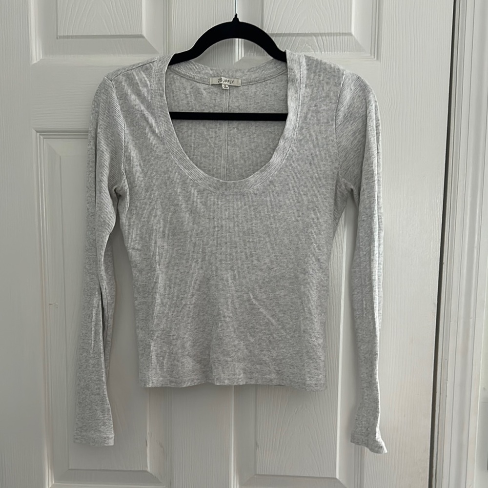 Z Supply Light Gray Scoop Neck Blouse